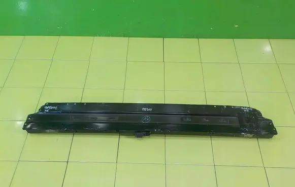 Jaguar XE Front bumper support beam PRZOD