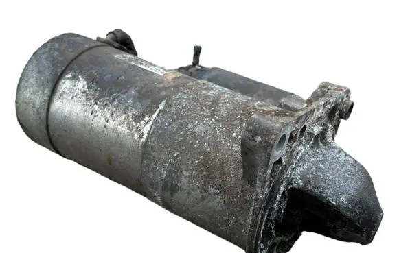 Opel Insignia A Starter motor 55353857 M001T30071