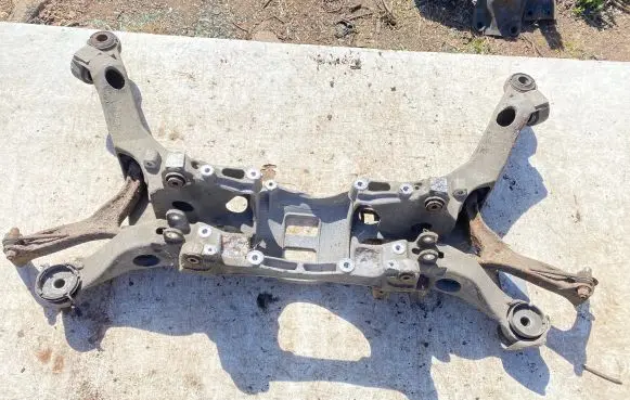 Volvo XC70 Rear subframe 30683440