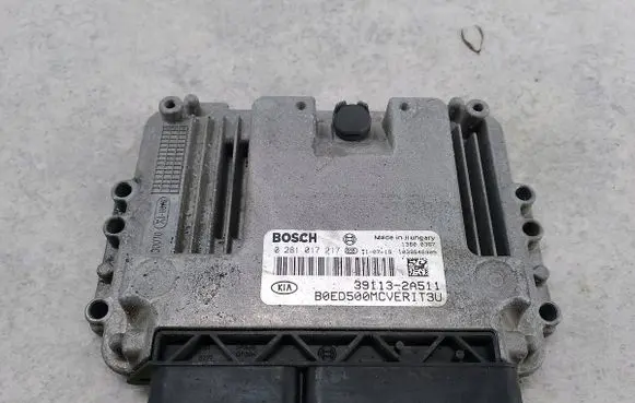 KIA Ceed Engine control unit/module ECU 391132A511