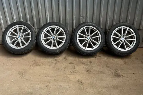 BMW 2 F46 R17 alloy rim 6883520