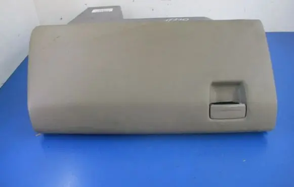 Renault Vel Satis Glove box