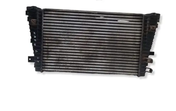 Opel Zafira B Intercooler radiator 13223395