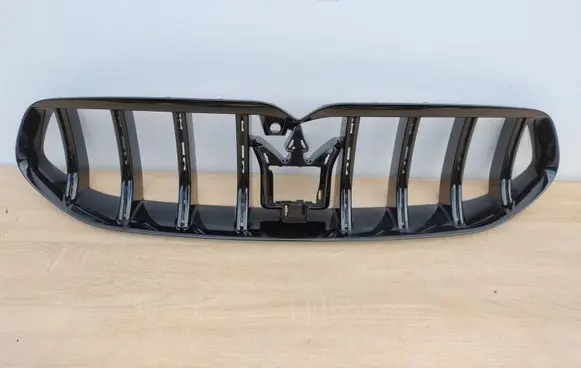 Maserati Grecale Front bumper upper radiator grill 670170829