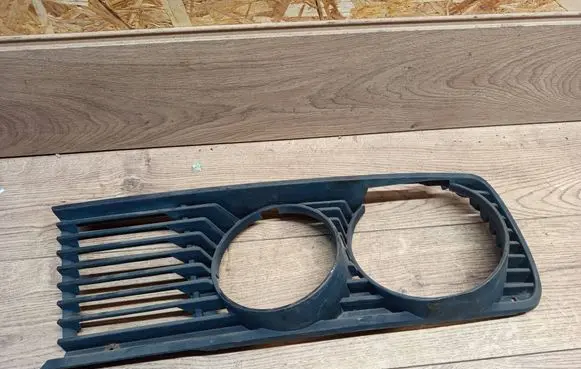 BMW 5 E34 Front grill 51131874645