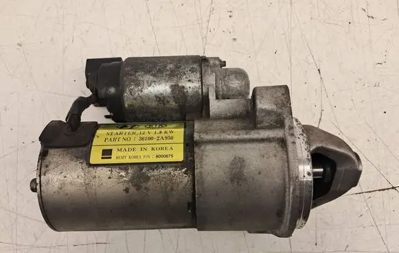 KIA Sportage Starter motor 361002A950 8000675