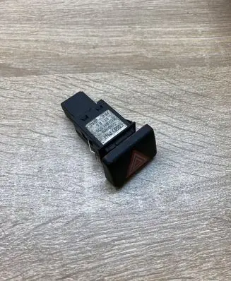 Audi A4 S4 B6 8E 8H Hazard light switch 8E0941509
