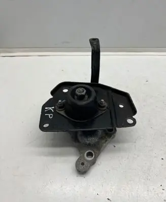 Citroen DS4 Engine mount bracket 9682731780 KAA07202