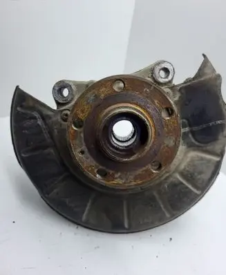 Volkswagen PASSAT B7 Front wheel hub spindle knuckle 1K0615312L