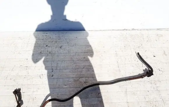 Front anti-roll bar/sway bar