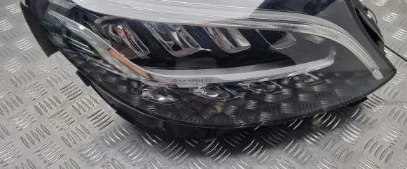 Mercedes-Benz C W205 Headlight/headlamp