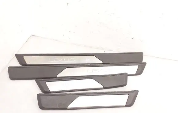 Lexus ES 300h (7th Gen) sill trim set (inner) 6791533160 6791633160 6791233150