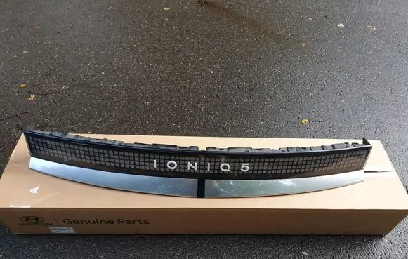 Hyundai Ioniq 5 Tailgate rear/tail lights 92409GI110