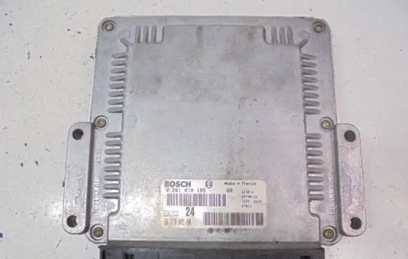 Peugeot 406 Engine control unit/module ECU 9637089580