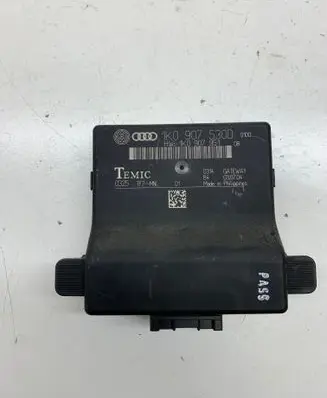Audi A3 S3 8P Gateway control module 1K0907530D 1K0907951