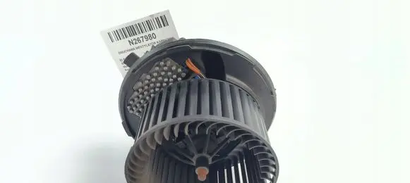 Audi Q3 F3 Heater fan/blower 3C0907521G