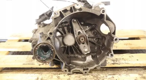Seat Ibiza IV (6J,6P) Manual 5 speed gearbox JFM