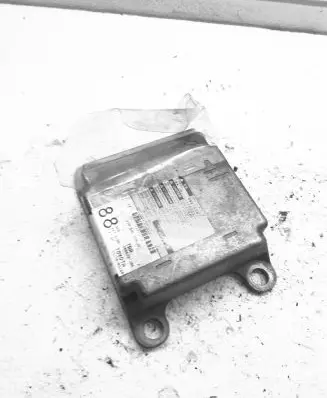 Toyota Avensis T250 Airbag control unit/module 8917005160