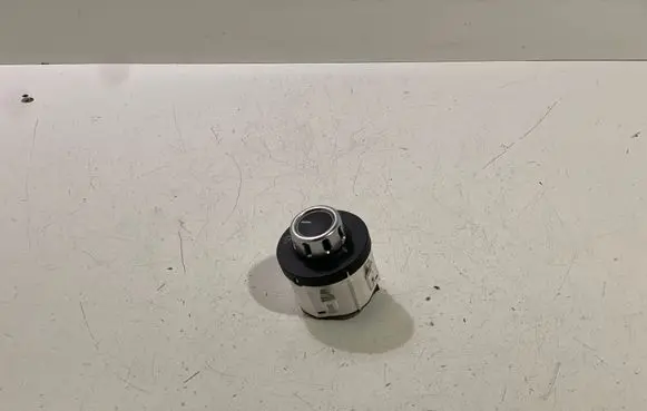 Volkswagen Touareg II Other switches/knobs/shifts 7P6941435D