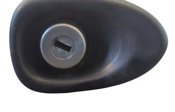 Toyota Yaris Front door lock (next to the handle) N0502436