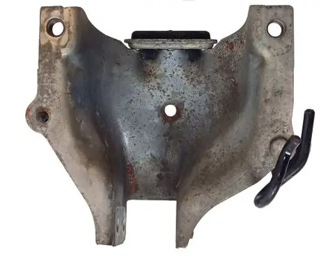Audi A4 S4 B8 8K Engine mounting bracket 8K0399059