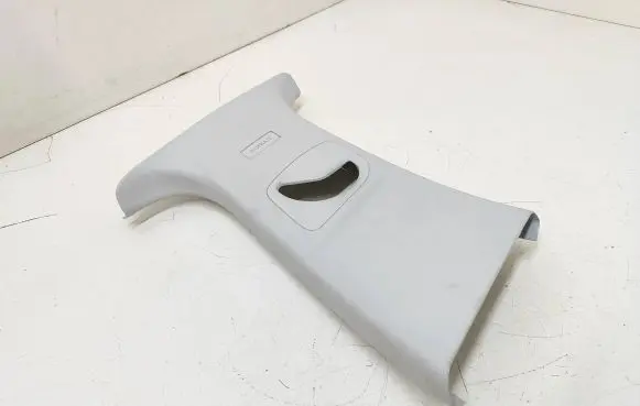 (B) pillar trim (top)