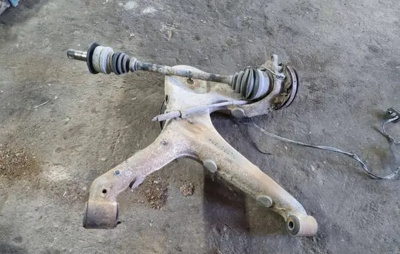 Mercedes-Benz Vito Viano W639 Rear wheel hub spindle/knuckle 1L08215P