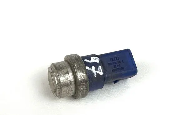 Volkswagen PASSAT B5 Coolant temperature sensor 8d0959481b