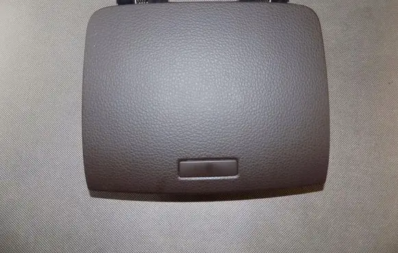 Volkswagen Touareg II Glove box 7P6857922C