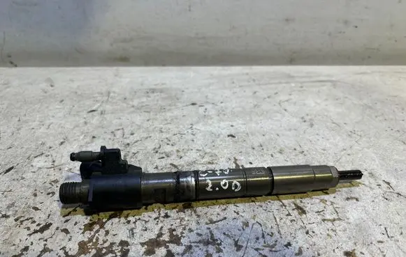 Volvo C70 Fuel injector 31303238 0445116016 110916