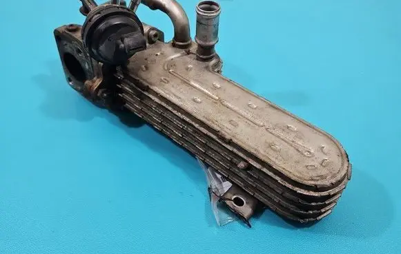 EGR valve cooler