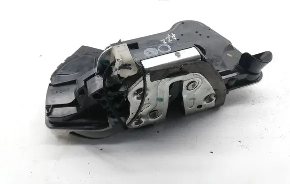 Toyota C-HR I Coupe door lock (next to the handle) 