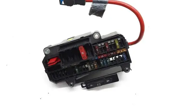 BMW 7 E65 E66 Fuse module 6900583