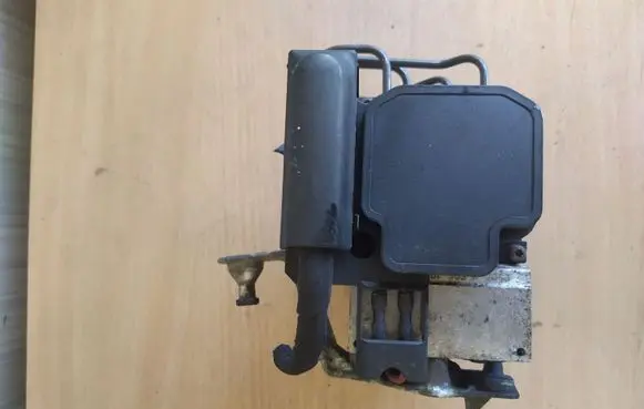 Mercedes-Benz S W220 ABS Pump A0044314612