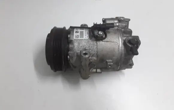 Opel Zafira C Air conditioning (A/C) compressor (pump) 13450515