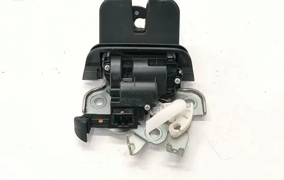 Audi Q7 4L Tailgate/trunk/boot lock/catch/latch 4F9827505