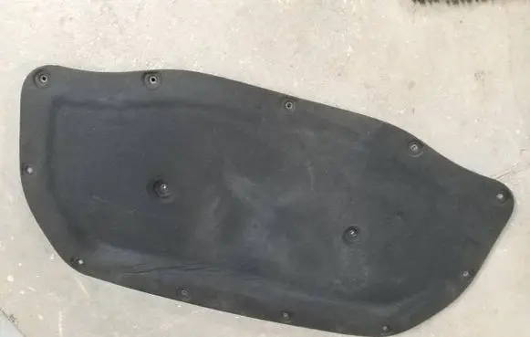 MG ZS Engine hood trim 10958226