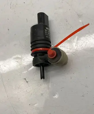 Seat Ibiza V (KJ) Windscreen/windshield washer pump 1K6955651 3122789