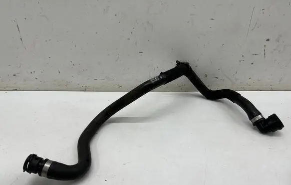 Mercedes-Benz GLE W167 Engine coolant pipe/hose A1675014403