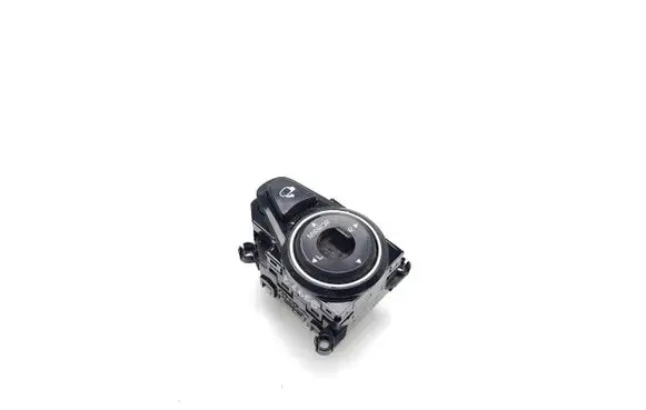 Hyundai i40 Wing mirror switch 39R480-1230