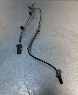 Suzuki Vitara (LY) ABS brake wheel speed sensor 181020
