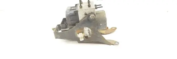 Subaru Forester SF ABS Pump 27531FC010