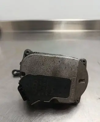 Audi A4 S4 B7 8E 8H Intake manifold valve actuator/motor 059129086M A2C53308513