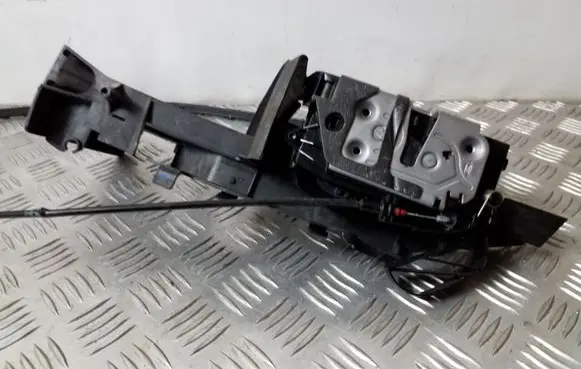 Ford C-MAX II Front door lock AM5AU21813AA