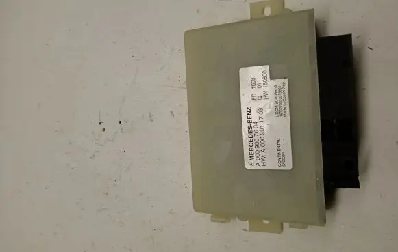 Mercedes-Benz E W213 Reducing agents exhaust control unit A0009007604