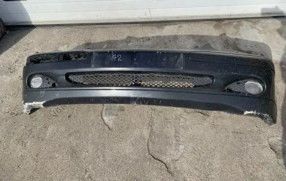Mercedes-Benz C W203 Front bumper 2158200656