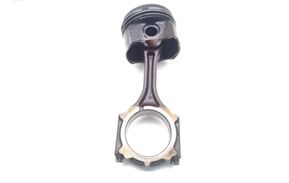 Mazda 3 III Piston with connecting rod SHY6