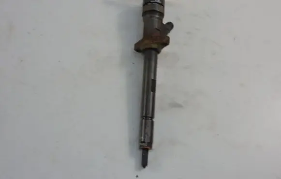 Audi A6 S6 C8 4K Fuel injector 9637277980