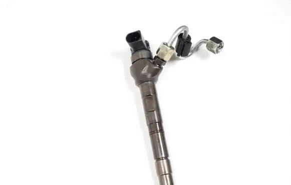 Audi A3 S3 8V Fuel injector 0445110477 04L130277G