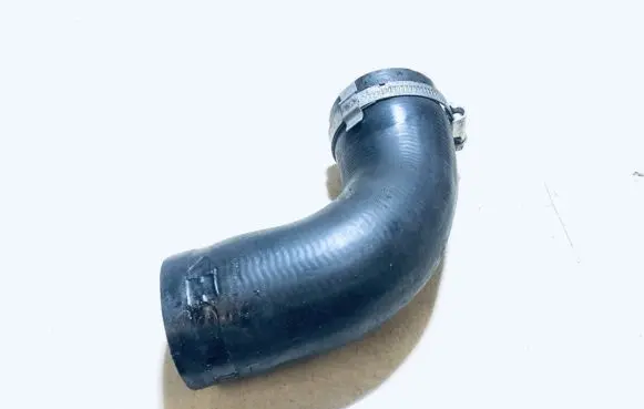 Volvo V50 Intercooler hose/pipe